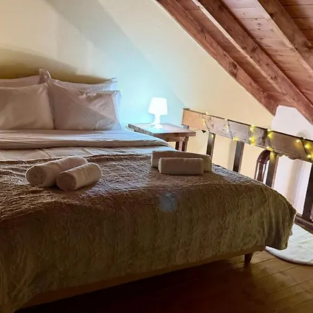 Cozy Nest Parnassos Chalet