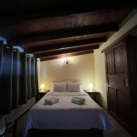 Cozy Nest Parnassos Chalet